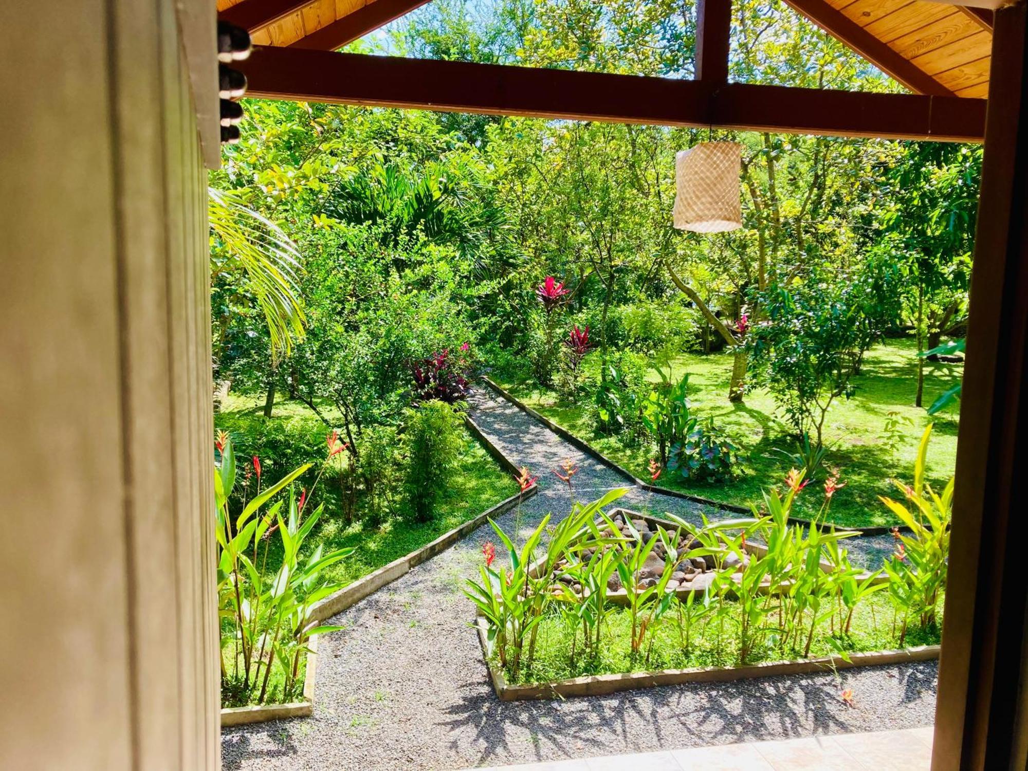 Suncity Privacy Cottages Udawalawe Kültér fotó